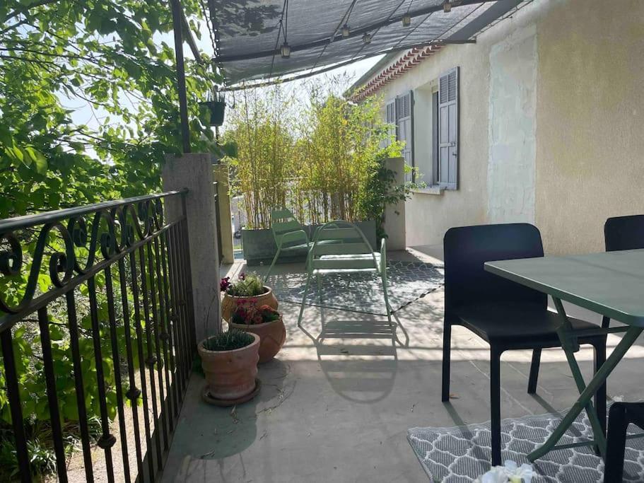 Ar De Vie Villa Chaleureuse En Provence Ventabren Екстер'єр фото